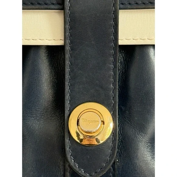 Vintage Salvatore Ferragamo Shoulder Bag Medium Navy Blue Leather Gold Hardware - Picture 2 of 11